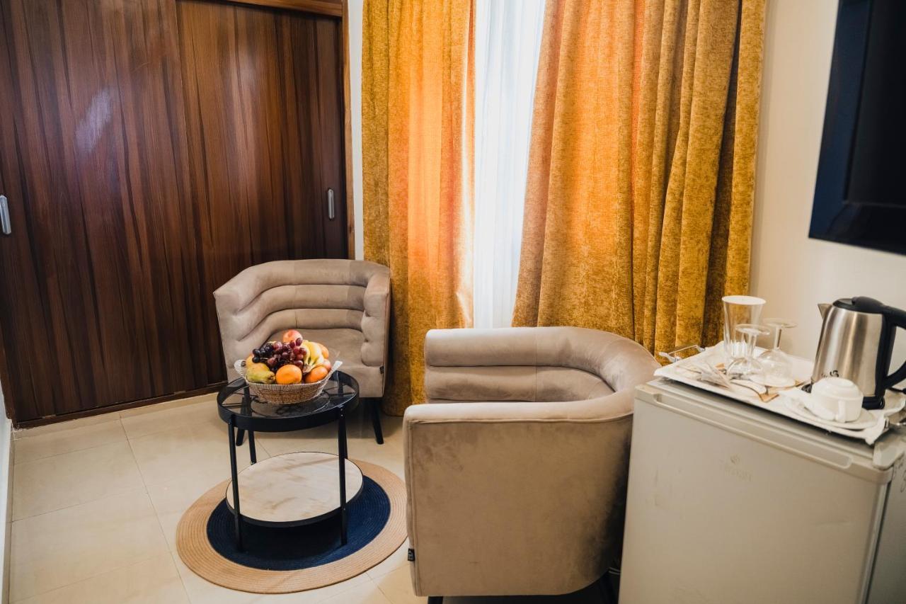 Hotel Nina Дакар Екстер'єр фото